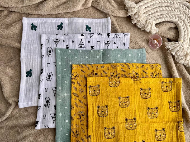 Muslin Baby wipes, Wash Cloth Napkins Pack Of 5 - Animals, stars and cactus