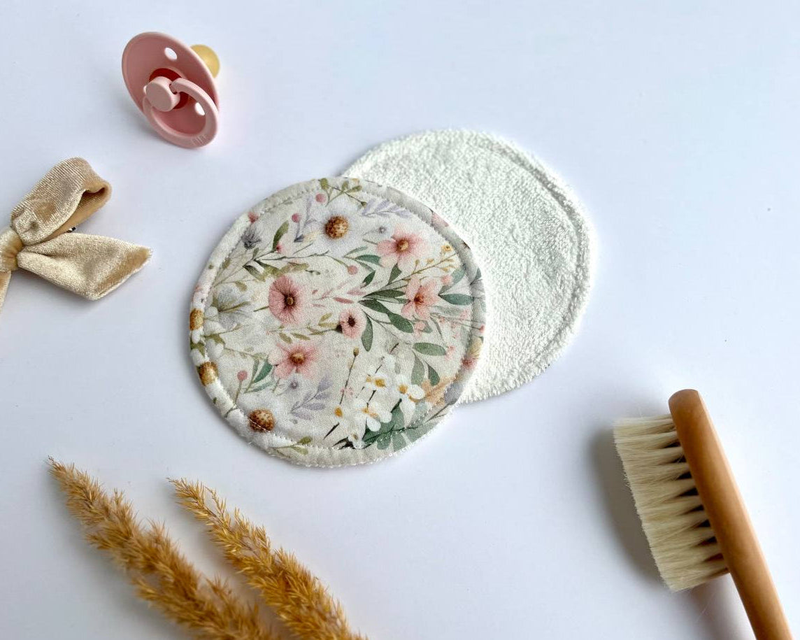 Reusable Breastfeeding Pads – Organic, Washable & Ultra-Soft Nursing Pads