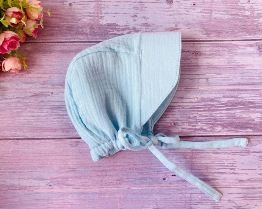 muslin baby brimmed bonnet light blue