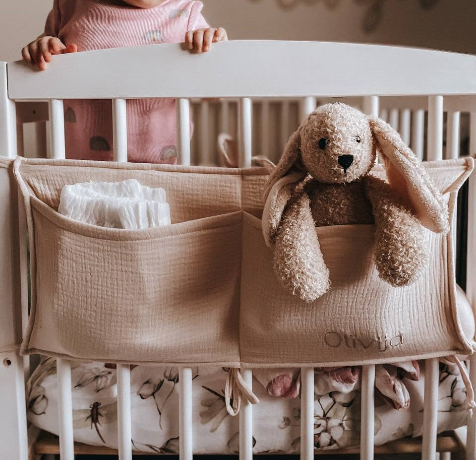 baby bed pocket with ties from muslin fabric