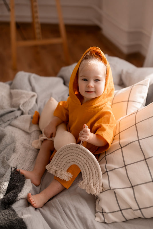 Muslin kids poncho with hood - Mustard