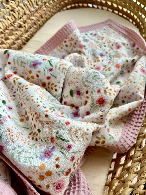 Waffle baby blanket - Dusty Pink floral print