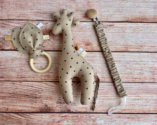 new baby gift set giraffe toy pacifier clip and wooden teether toy