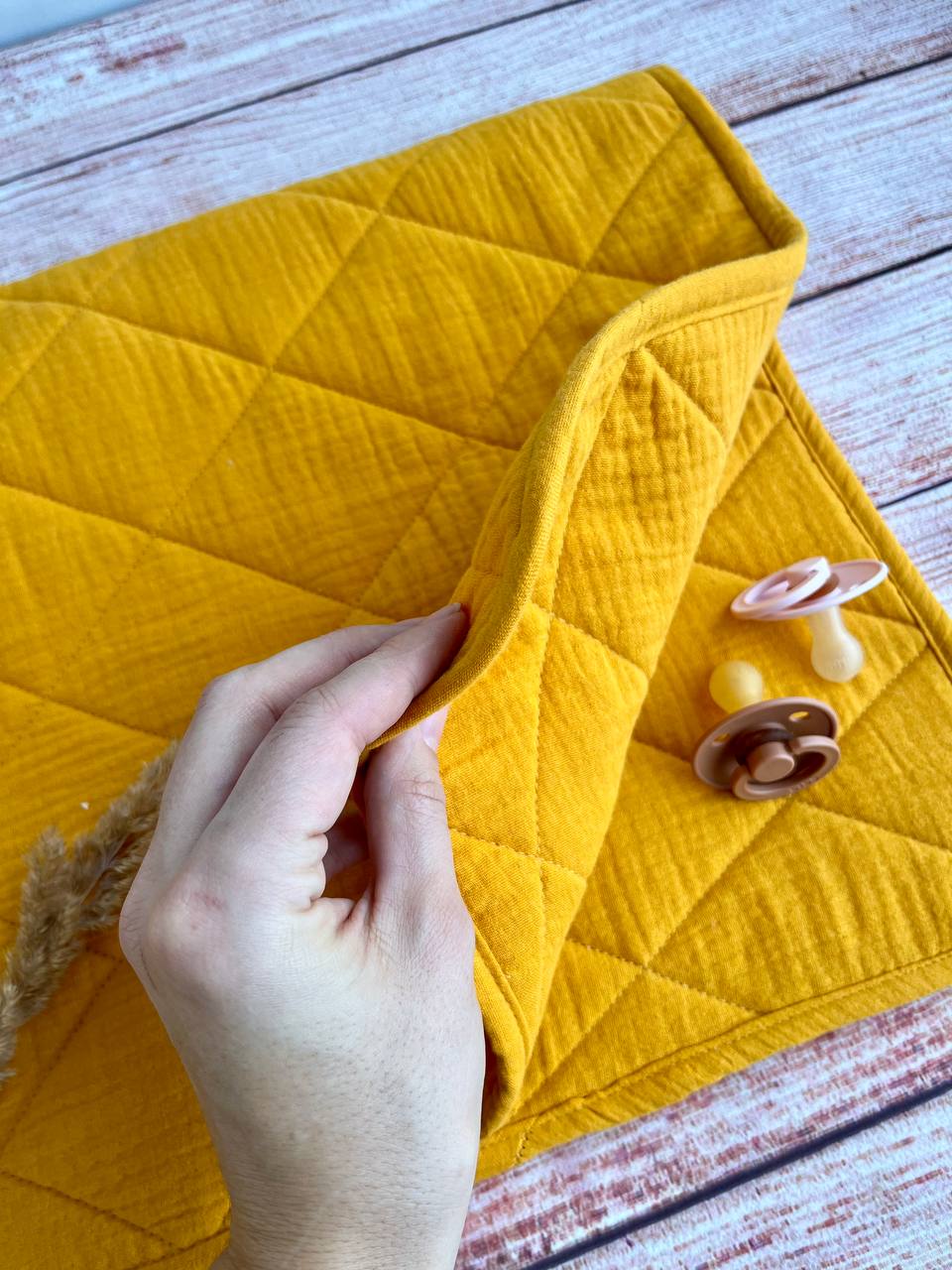 Quilted muslin baby blanket - Mustard, soft padded