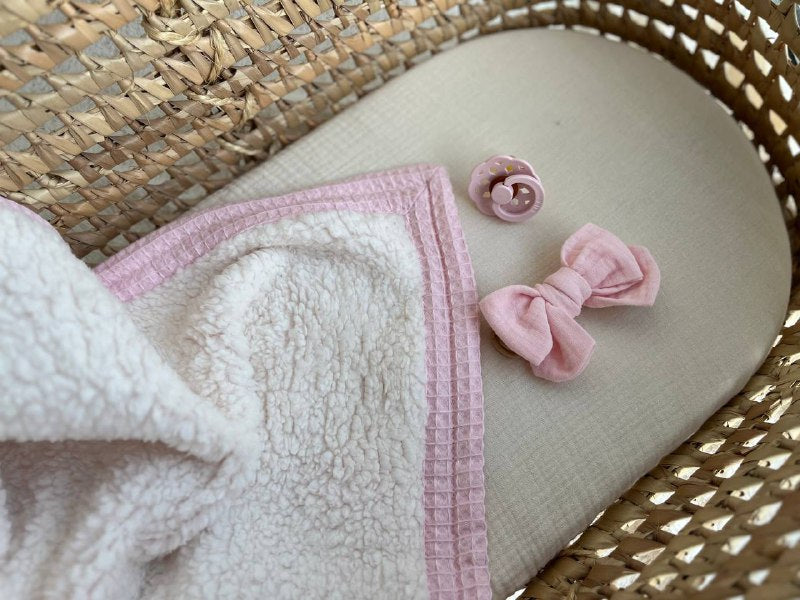 Warm cuddle baby blanket with soft ivory plush - Baby Pink