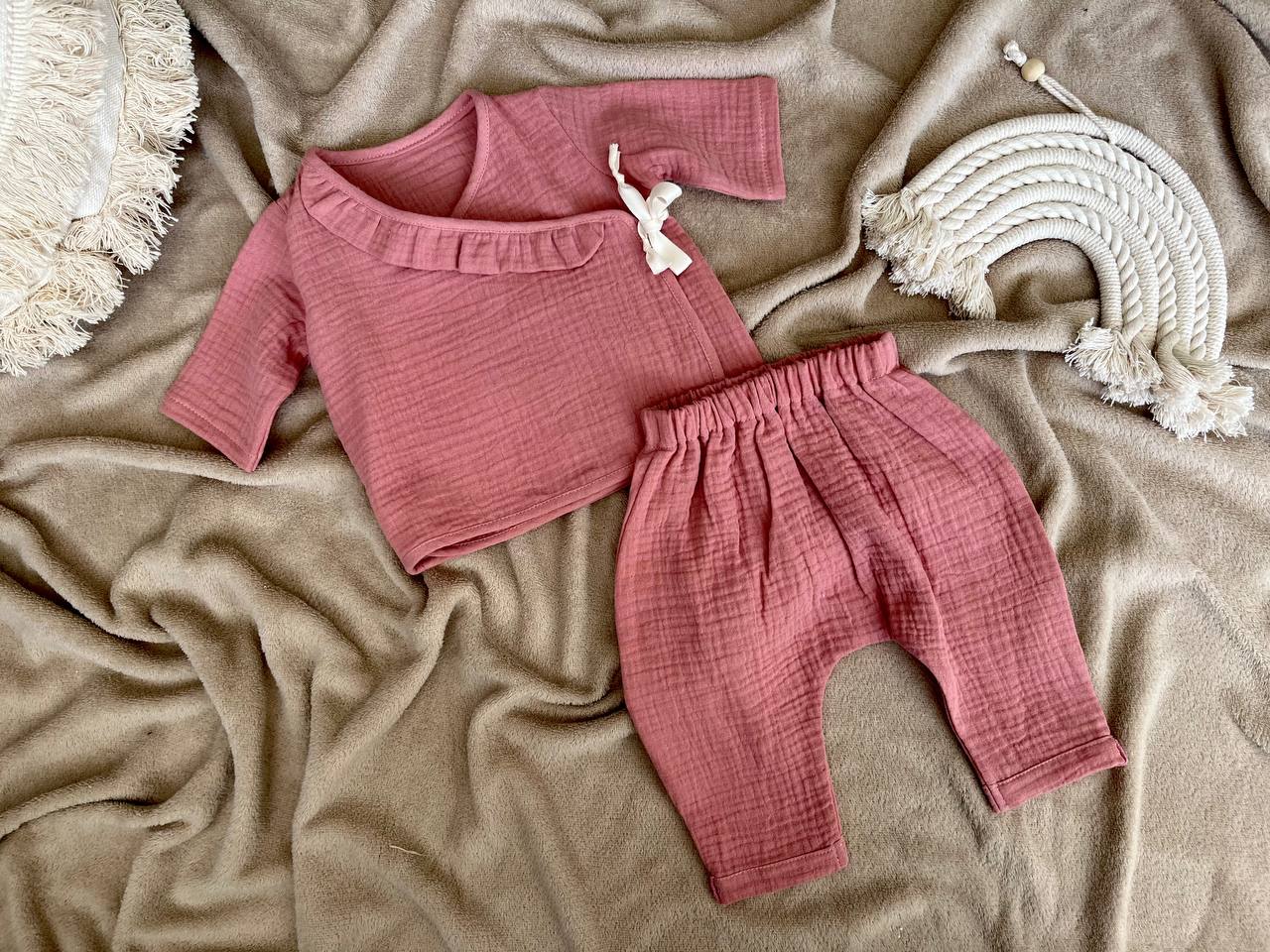 Muslin baby outfit - harem pants and ruffle wrap blouse set - Old pink