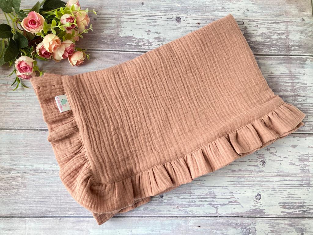 Organic Muslin baby blanket with ruffles - Choose your color