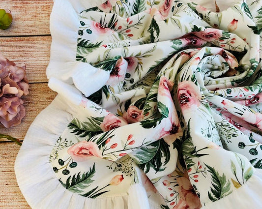 Muslin baby blanket with ruffles - watercolor flowers