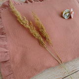 Muslin pillowcase with ruffles Old pink