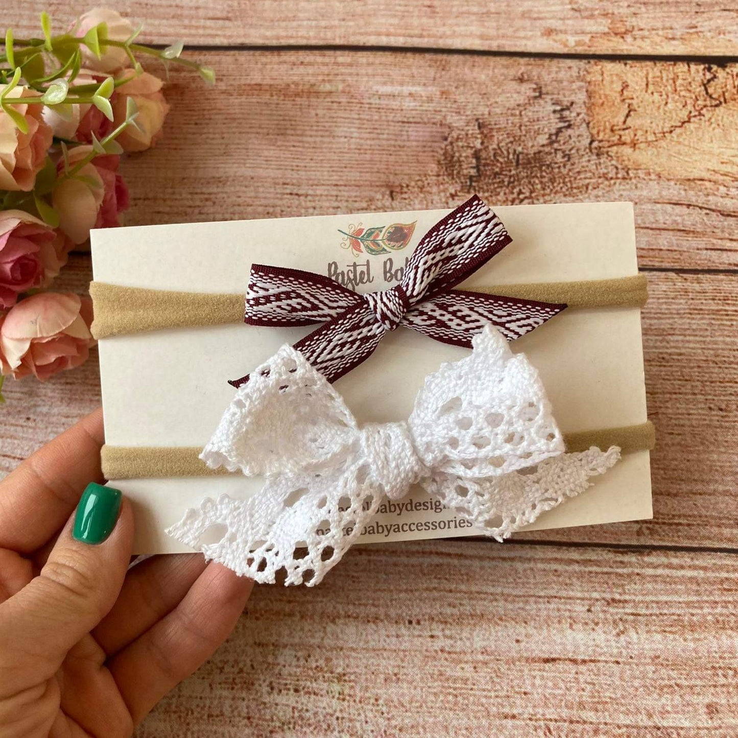 Baby headband bow set - white lace and Latvian ethnic